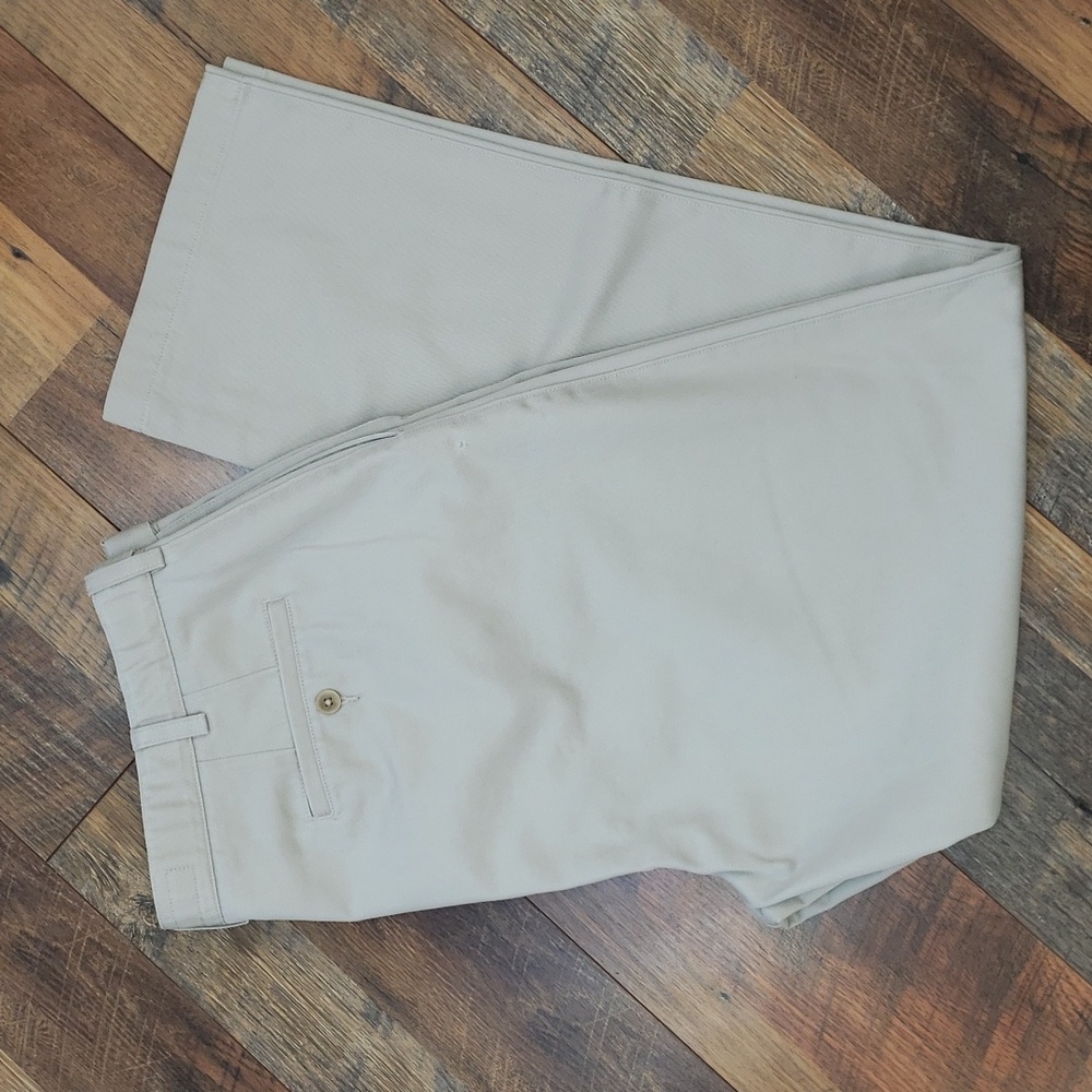 Cabela's Outfitter Series Khaki Tan Pants, Size 38x32